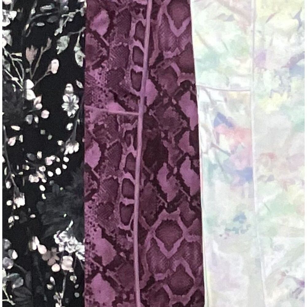 Size 16, Lot of 3 Victoria's Secret Leggings - Picture 2 of 6